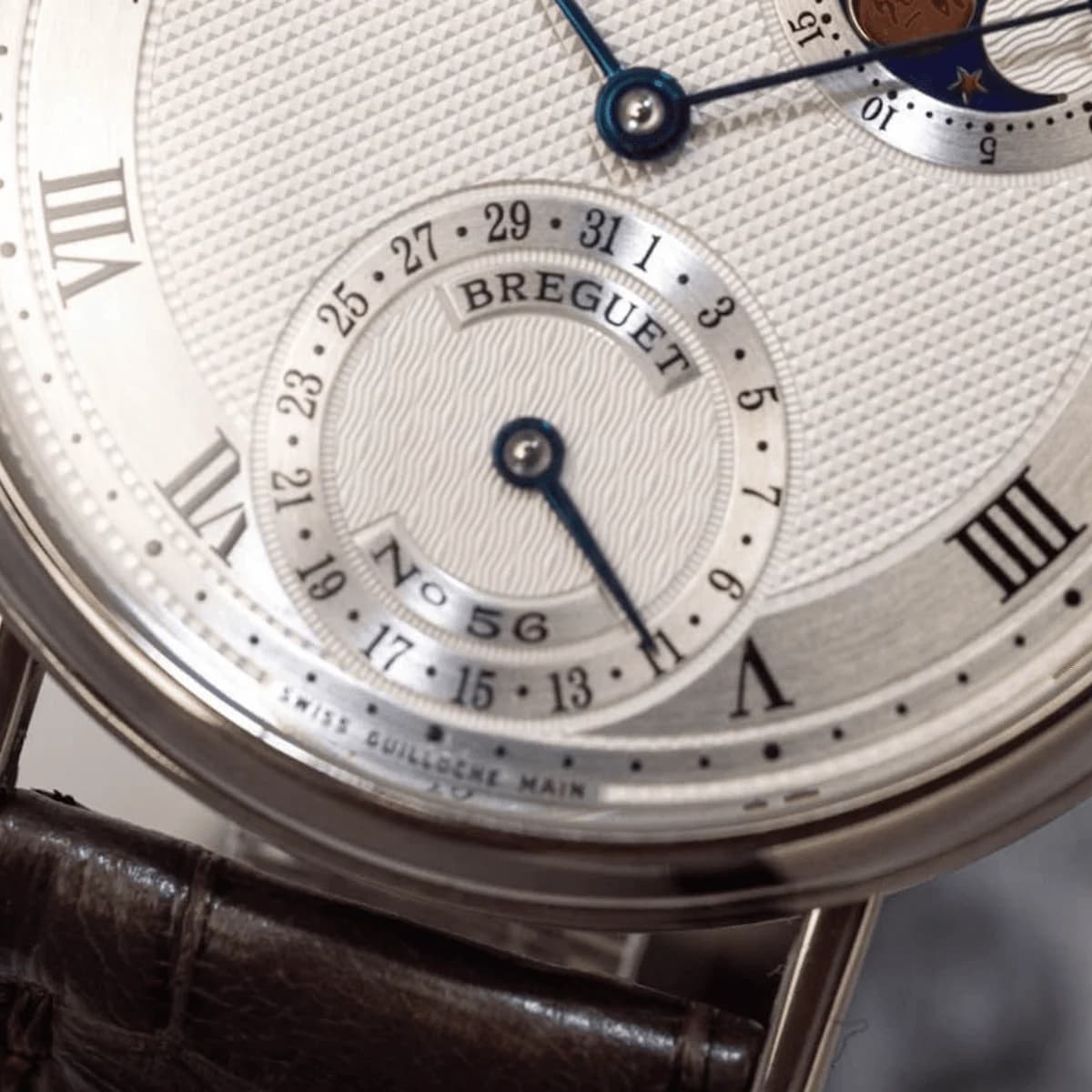 Le guide complet pour savoir lire un numéro de série Breguet