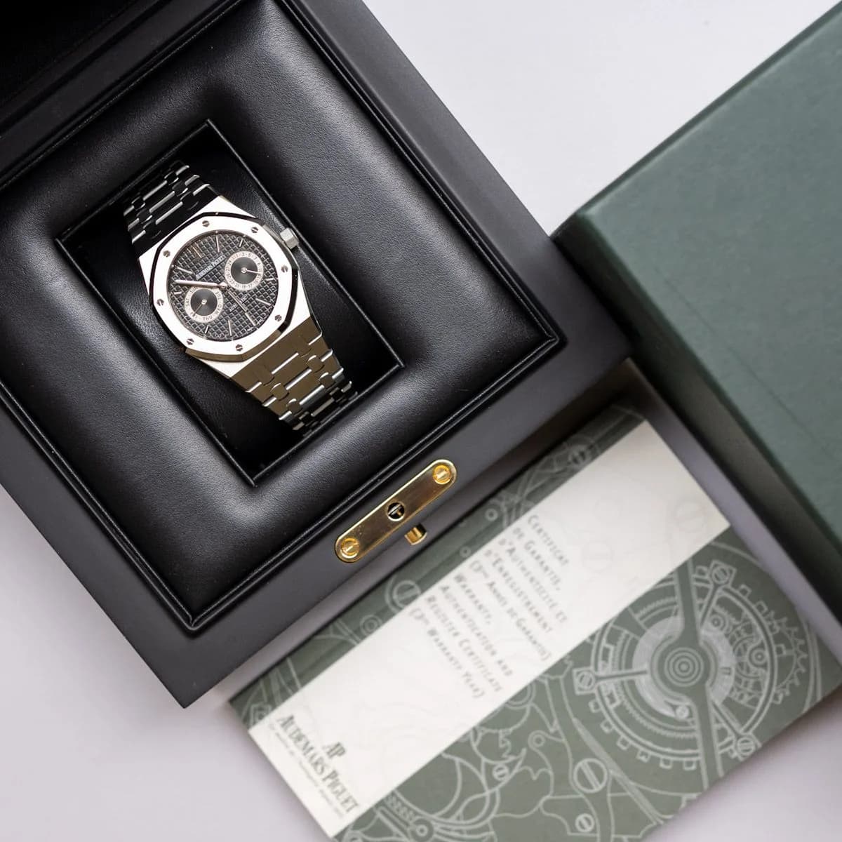 Royal Oak 26330ST.OO.1220ST.01 Stainless Steel "The Owl" – 2014