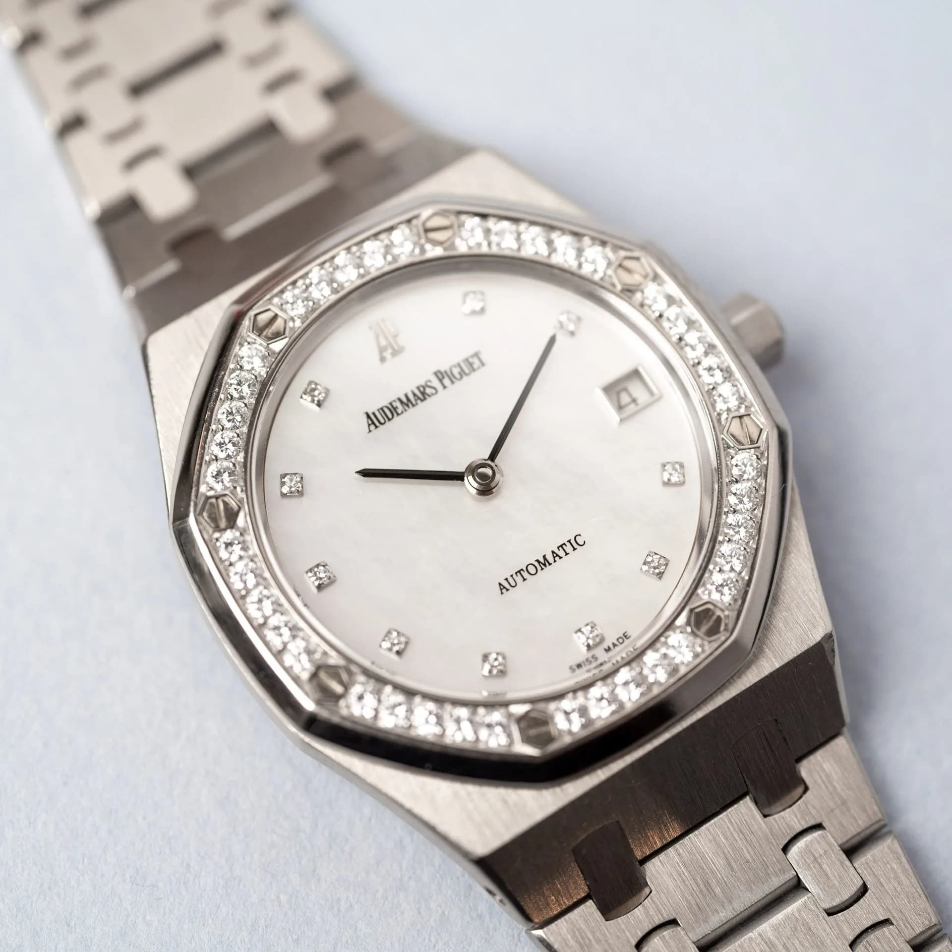 Royal Oak 14813BC.ZZ.0789BC.12 Or Blanc "Mother of pearl" – 2000