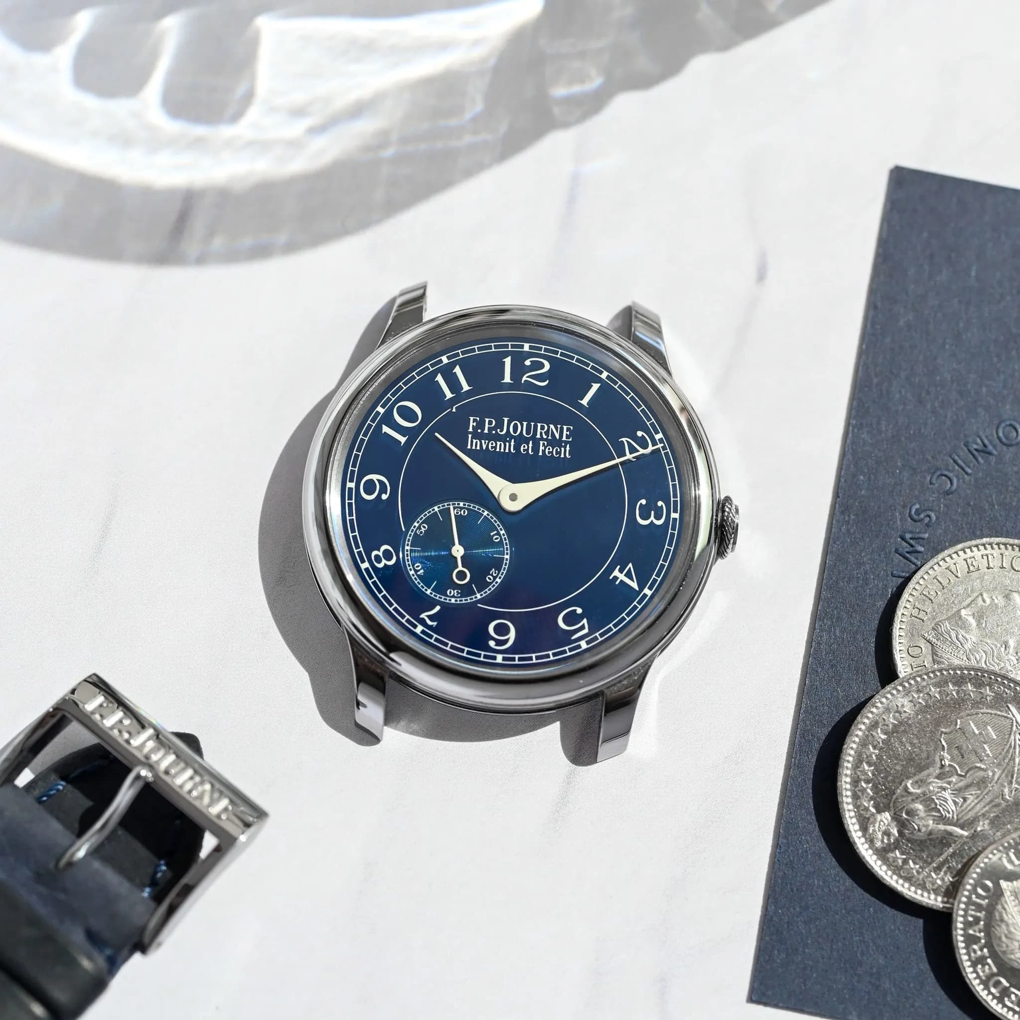 Chronomètre Bleu Chronomètre Souverain Bleu Alligator  – 2012