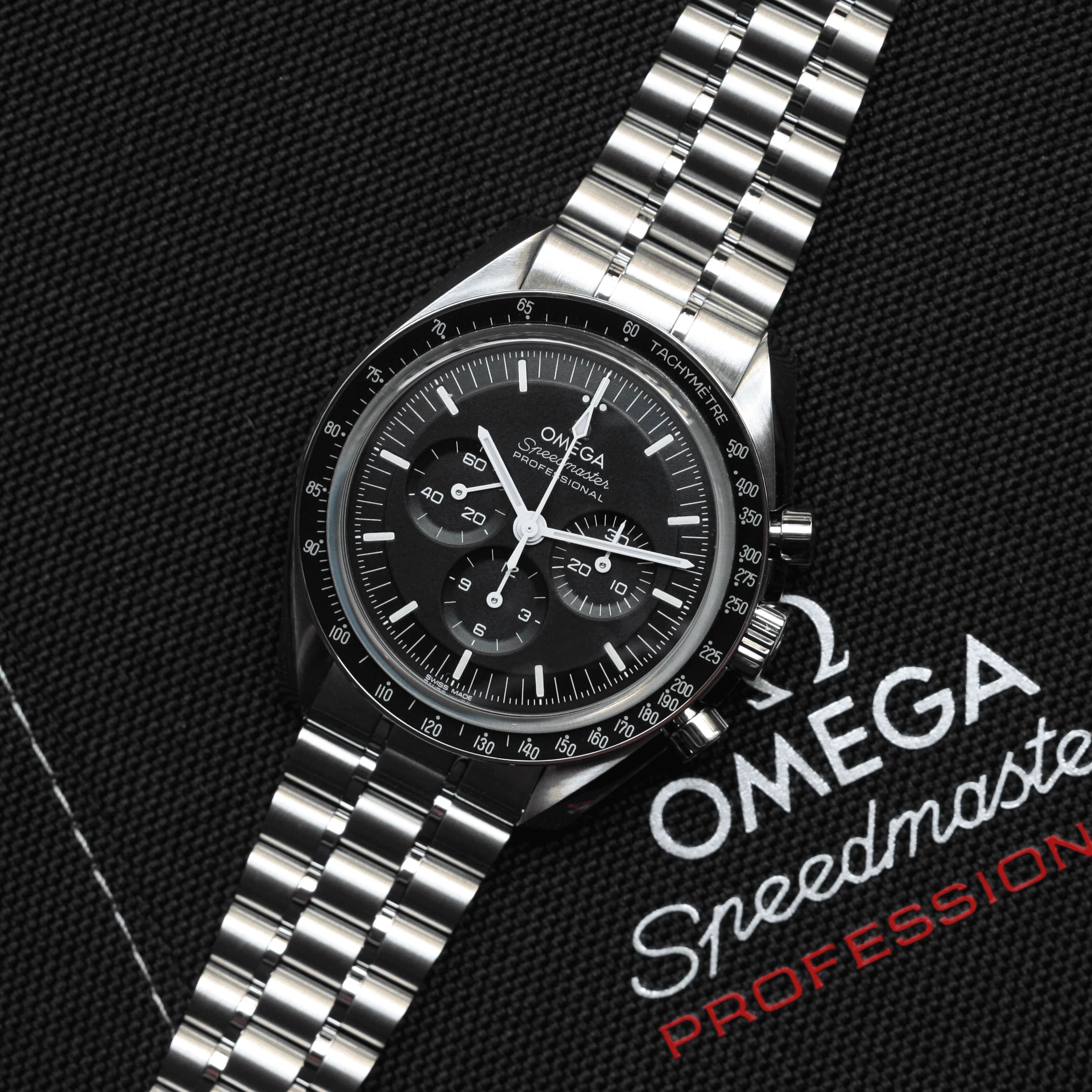 Speedmaster 310.30.42.50.01.002 Stainless Steel "Moonwatch" – 2024