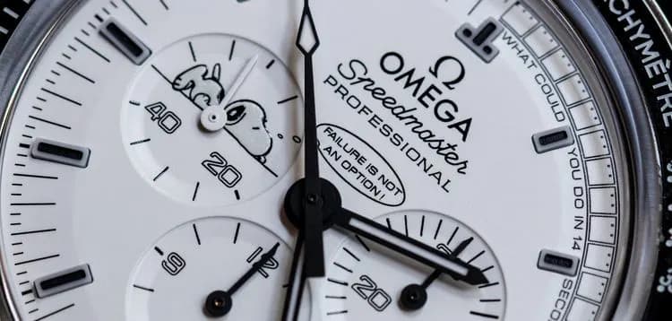 A la découverte de l'Omega Speedmaster Silver Snoopy Award 45e Anniversaire