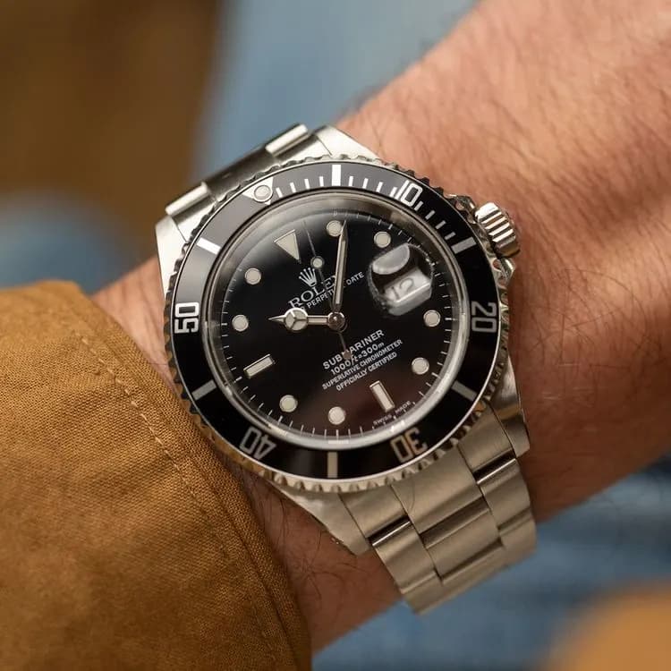 Submariner 16610LN Acier  – 2001