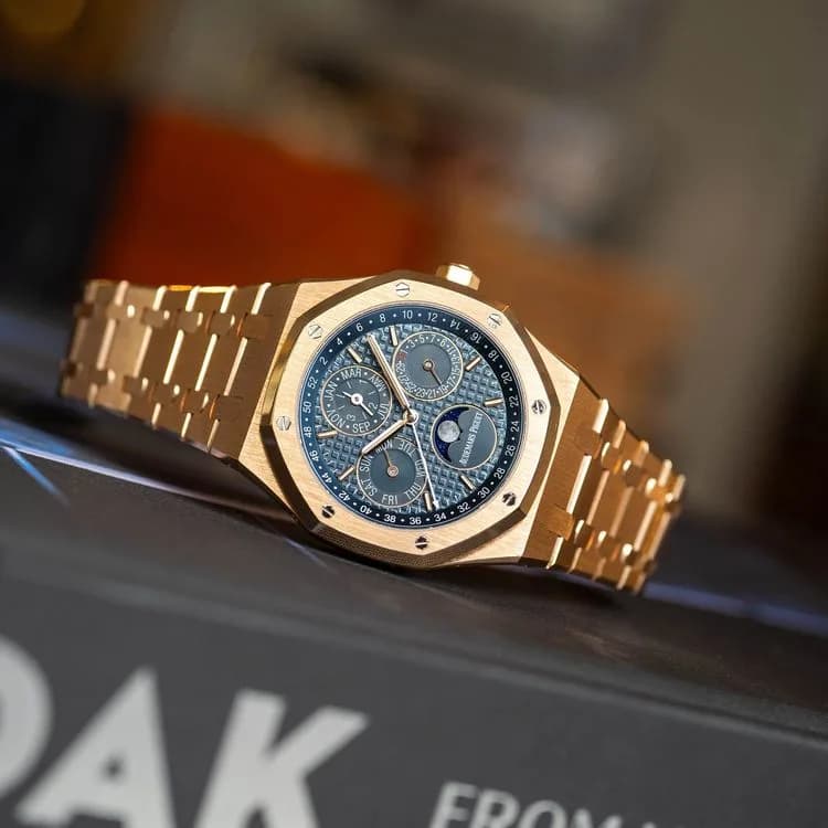 Royal Oak 26574OR.OO.1220OR.02 Rose Gold  – 2016