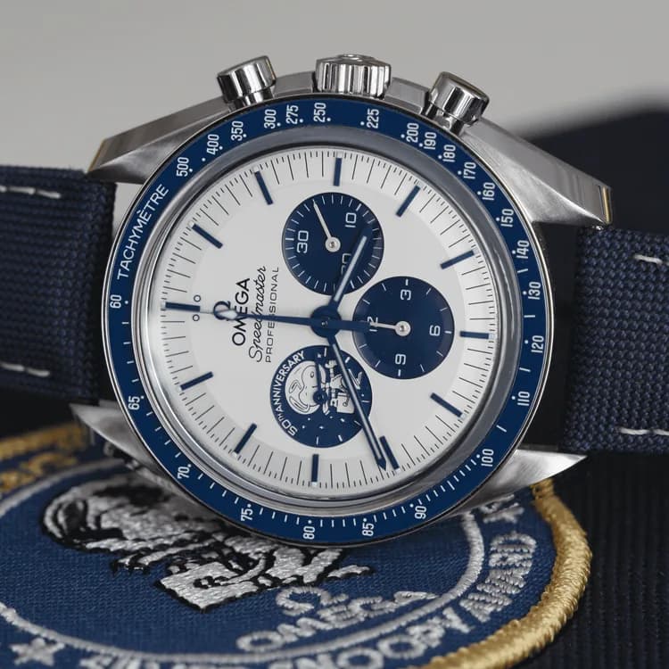 Speedmaster 310.32.42.50.02.001 Composite "Snoopy Award" – 2023