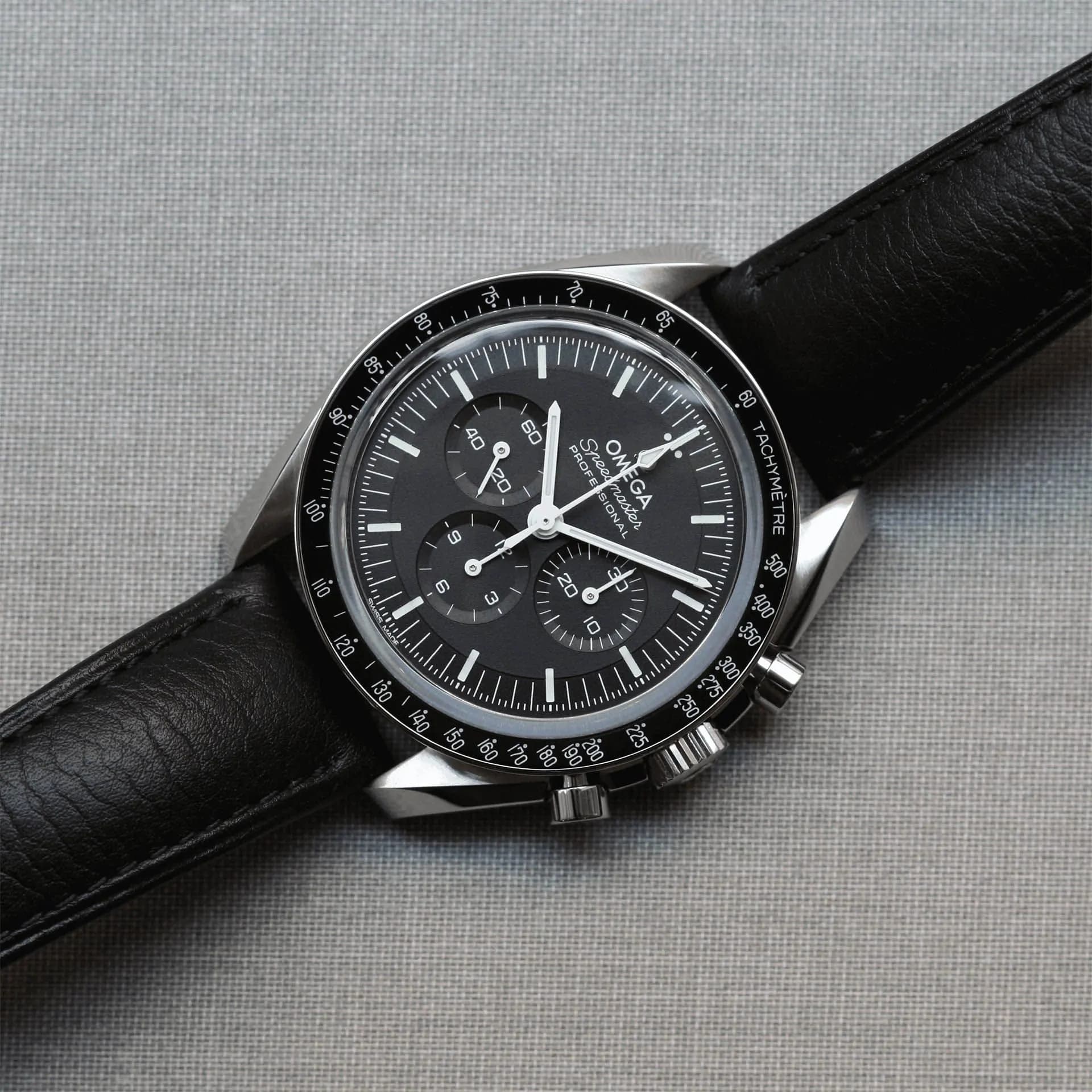 Speedmaster 310.32.42.50.01.002 Leather "Moonwatch" – 2022