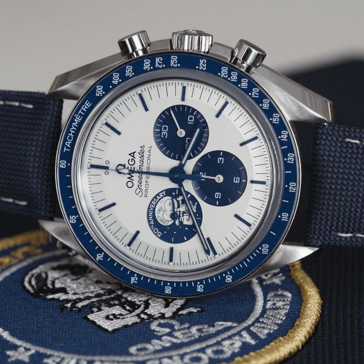 Speedmaster 310.32.42.50.02.001 Acier "Silver Snoopy Award" – 2023