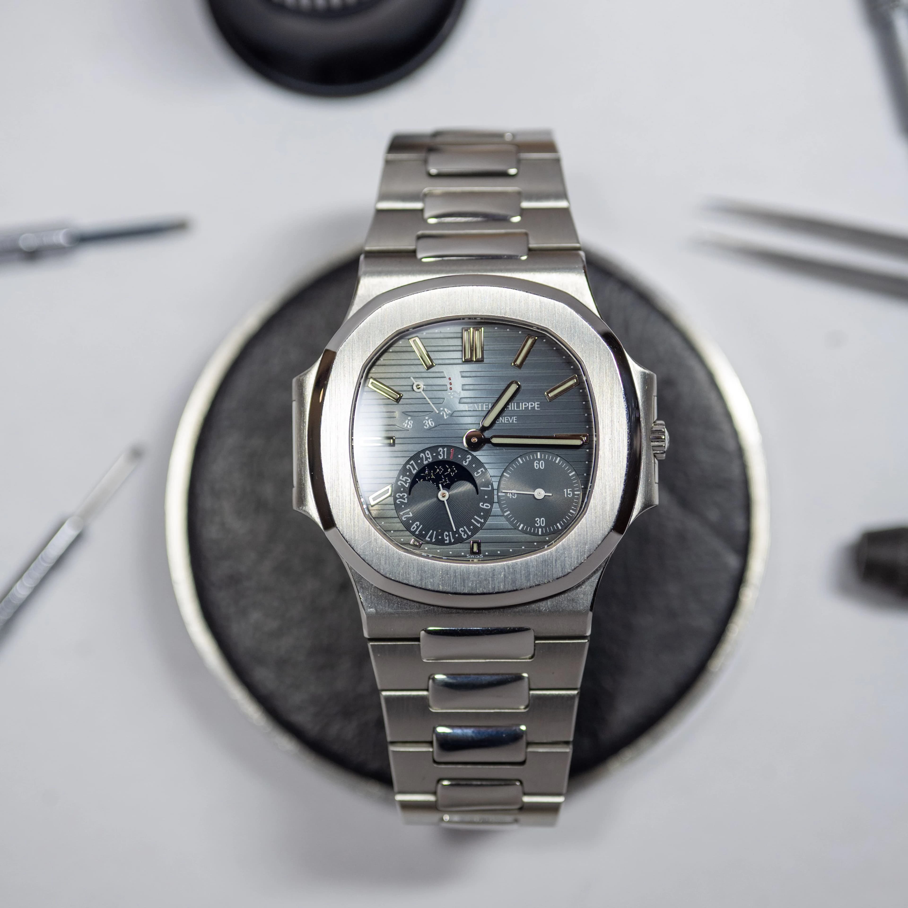 Revue complète de la Patek Philippe Nautilus référence 3712