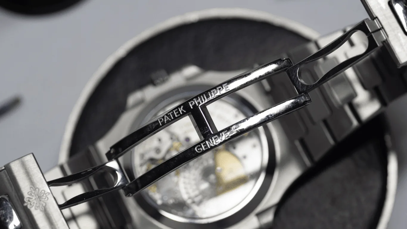 Revue complète de la Patek Philippe Nautilus référence 3712